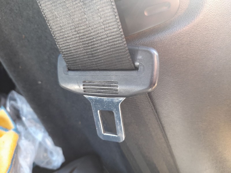 Recambio de cinturon seguridad trasero izquierdo para seat leon (1p1) 1.9 tdi referencia OEM IAM 1P0857805D  