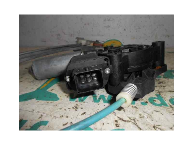 Recambio de elevalunas delantero derecho para opel corsa d catch me referencia OEM IAM 13447039  ELECTRICO