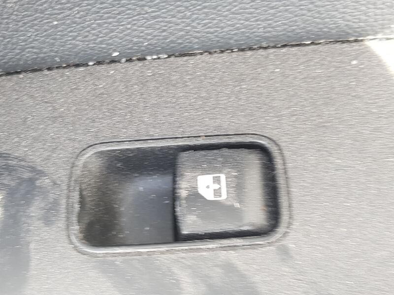 Recambio de mando elevalunas delantero derecho para kia ceed (cd) 1.0 t-gdi referencia OEM IAM 93581J7050  