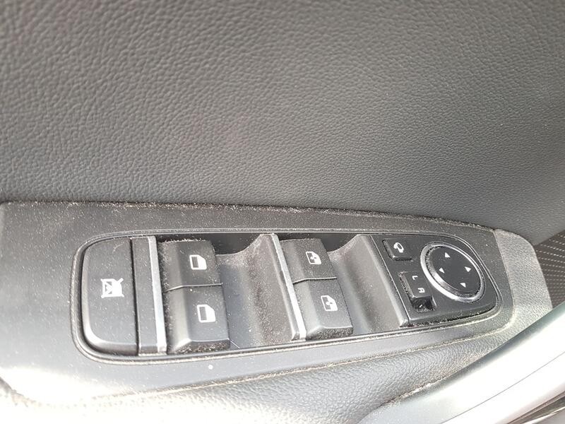 Recambio de mando elevalunas delantero izquierdo para kia ceed (cd) 1.0 t-gdi referencia OEM IAM 93571J7000 C/ MANDO RETROVISOR 