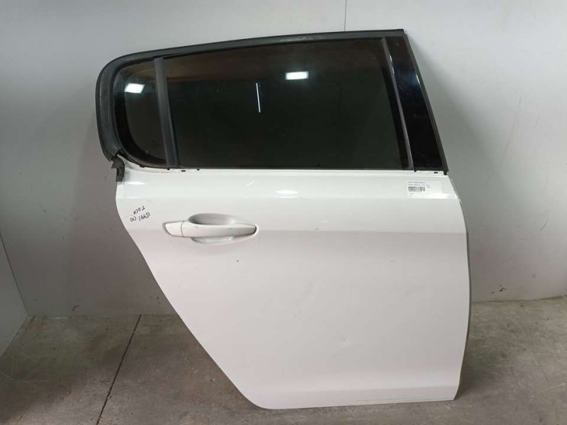 Recambio de puerta trasera derecha para peugeot 308 active referencia OEM IAM 9802165580  TOCADA