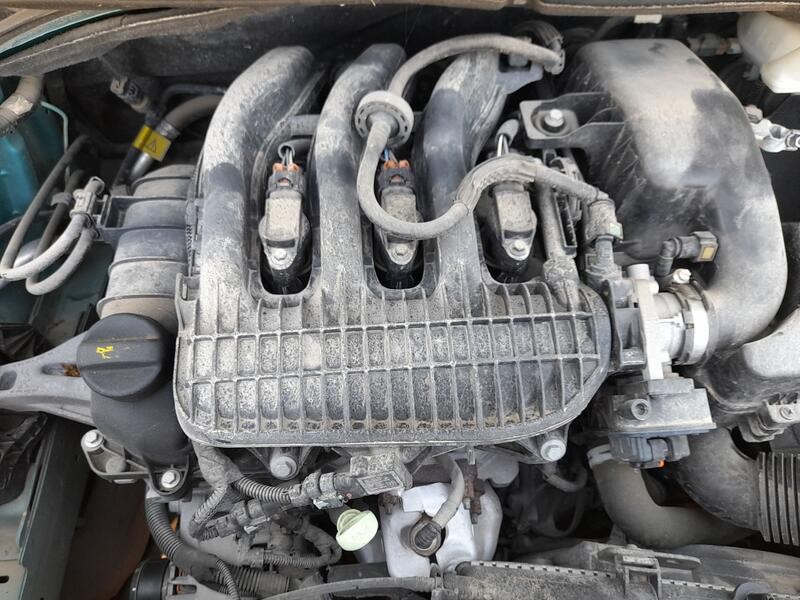 Recambio de motor completo para citroën c3 iii (sx) 1.2 puretech 82 referencia OEM IAM HM05  