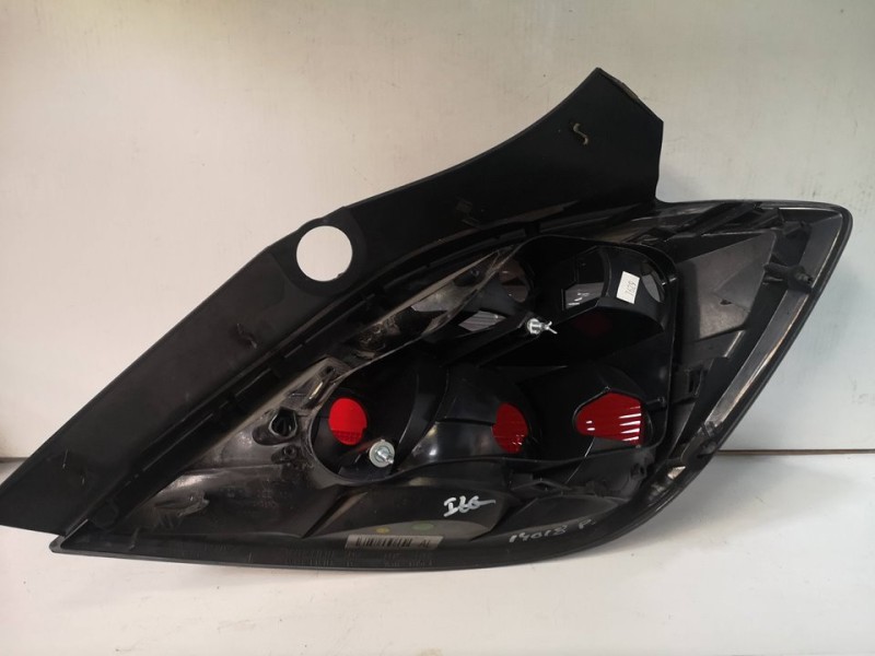 Recambio de piloto trasero izquierdo para opel astra h ber. cosmo referencia OEM IAM 13222324  