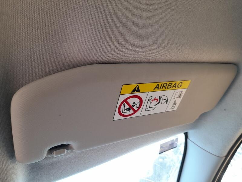 Recambio de parasol derecho para citroën c3 iii (sx) 1.2 puretech 82 referencia OEM IAM 98100807BJ  