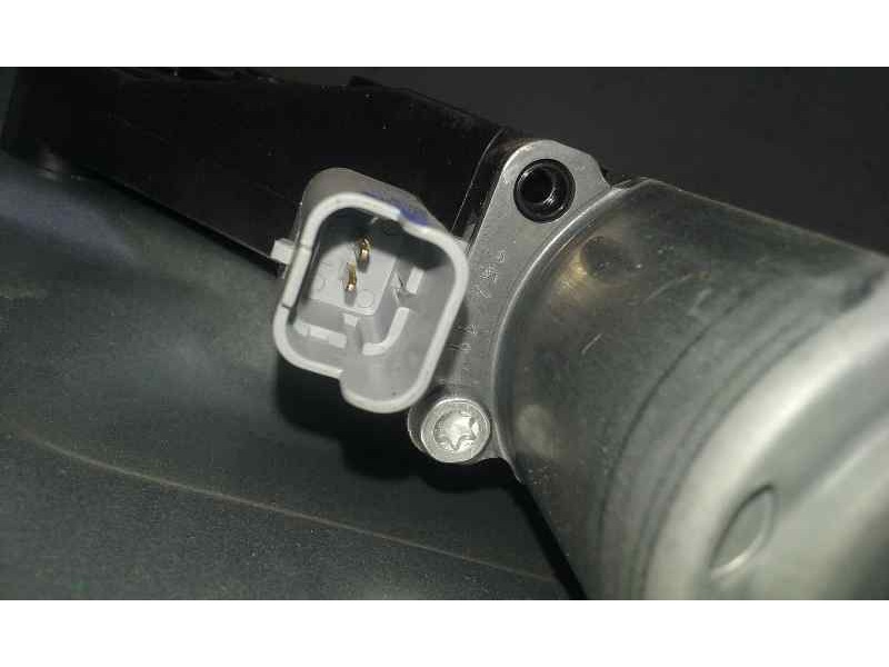 Recambio de elevalunas trasero derecho para kia venga emotion referencia OEM IAM  2 PINS ELECTRICO