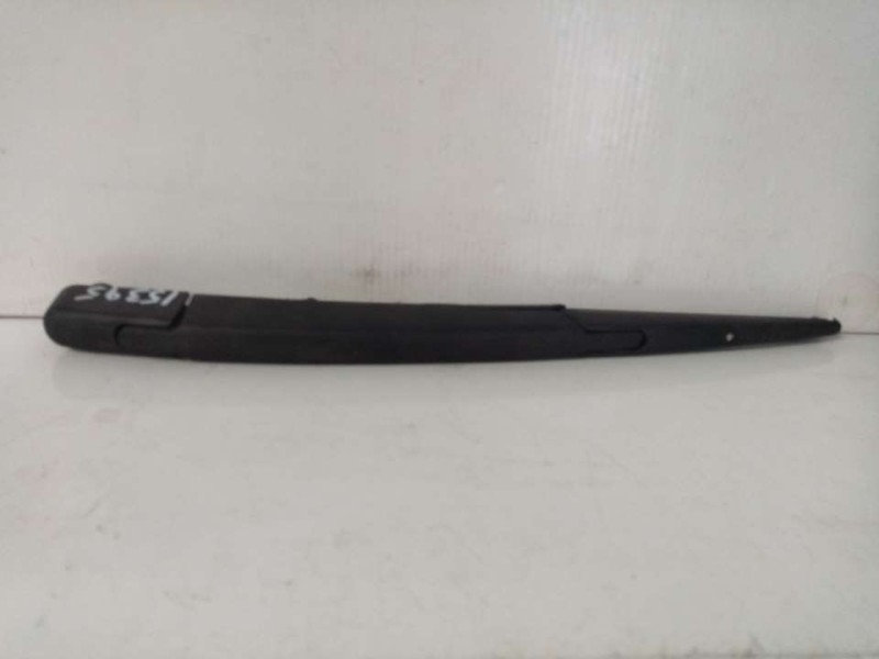 Recambio de brazo limpia trasero para peugeot 2008 (p1) allure referencia OEM IAM 6429HE  