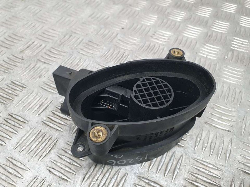 Recambio de caudalimetro para bmw serie 3 berlina (e46) 320d referencia OEM IAM 77870760 0928400468 BOSCH