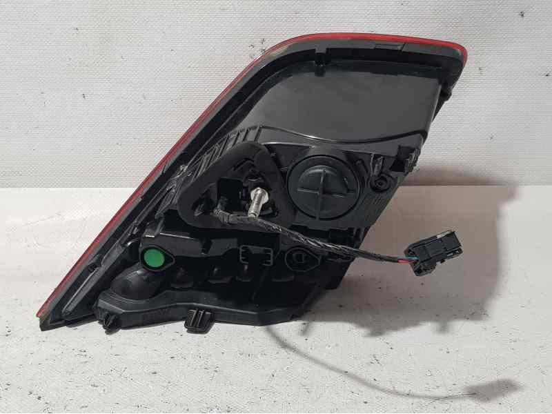 Recambio de piloto trasero derecho para peugeot 308 style referencia OEM IAM 9677818280  INTERIOR