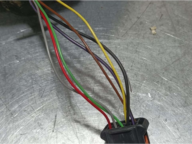 Recambio de retrovisor izquierdo para peugeot 308 active referencia OEM IAM 98088641XT  ELECTRICO