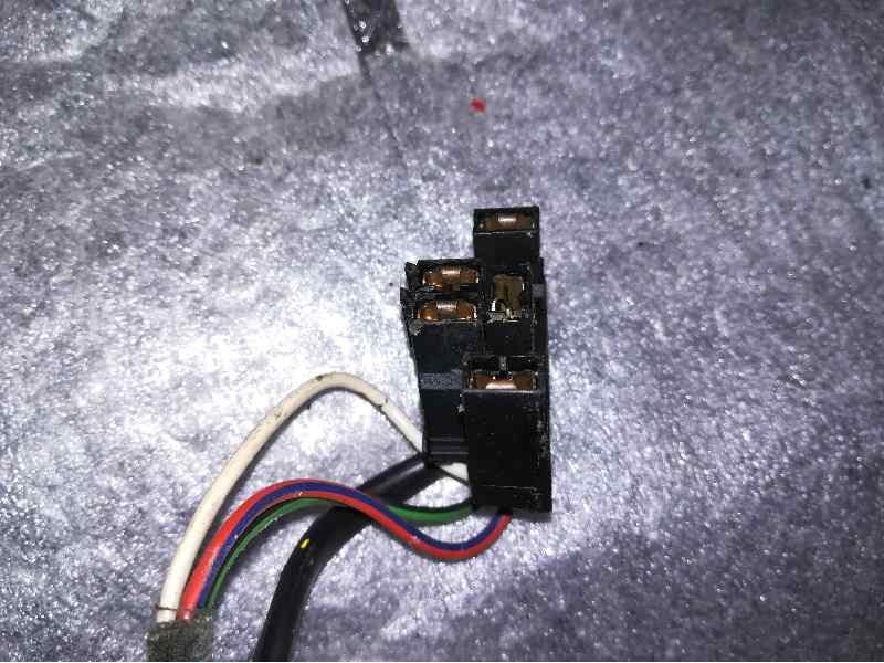 Recambio de elevalunas delantero derecho para audi 100 avant (c4) 2.5 tdi referencia OEM IAM 4A0959802 BRM 5 PINS ELECTRICO