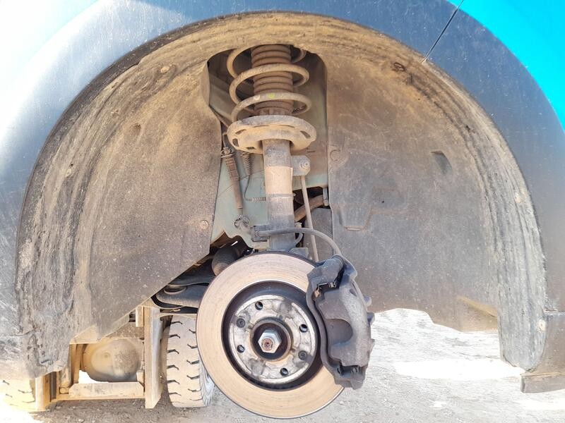 Recambio de plastico pase rueda del. dch. para citroën c3 iii (sx) 1.2 puretech 82 referencia OEM IAM 9811931180  