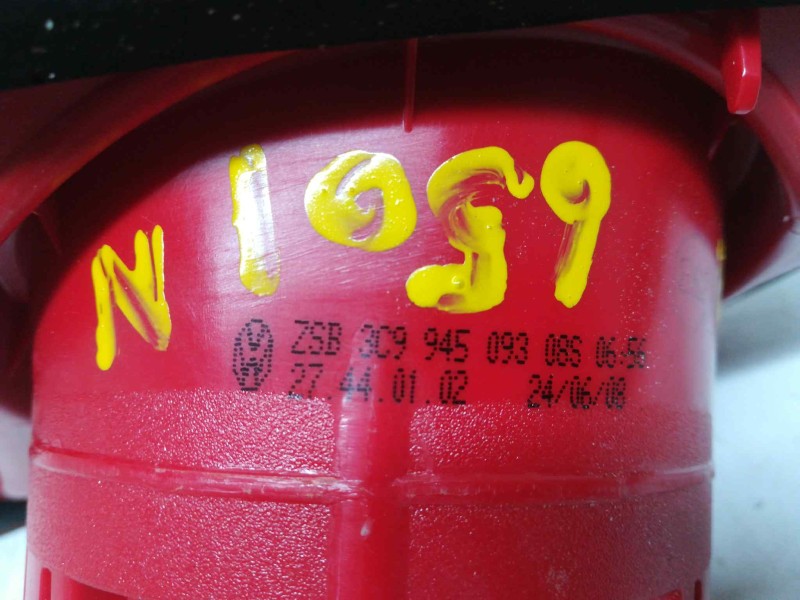 Recambio de piloto trasero izquierdo para volkswagen passat variant (3c5) 1.9 tdi referencia OEM IAM 3C9945093  INTERIOR