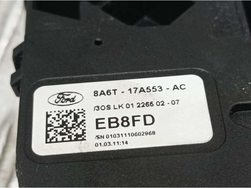 Recambio de mando limpia para ford fiesta (cb1) titanium referencia OEM IAM 8A6T17A553AC  