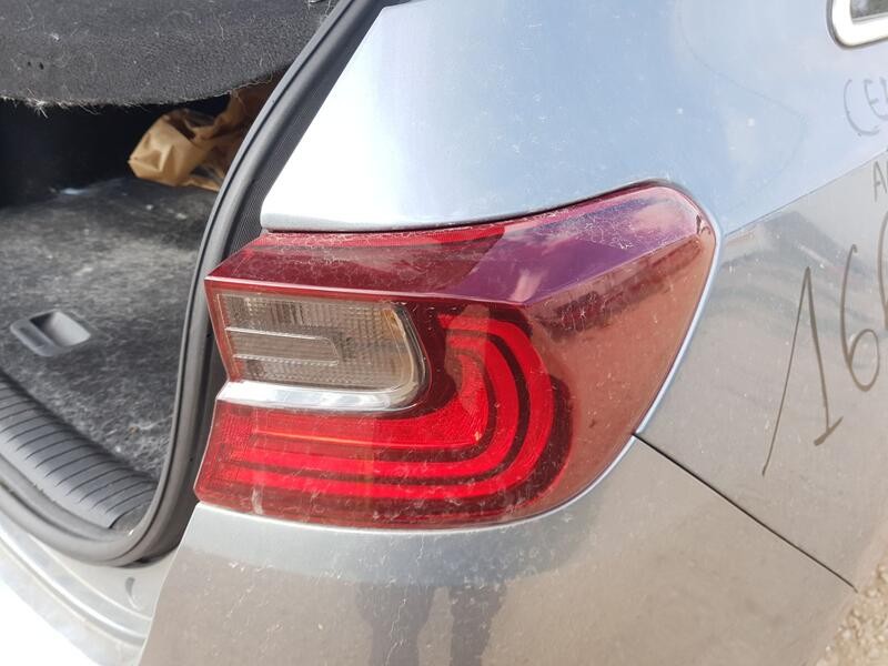 Recambio de piloto trasero derecho exterior para kia ceed (cd) 1.0 t-gdi referencia OEM IAM 92402J7050  