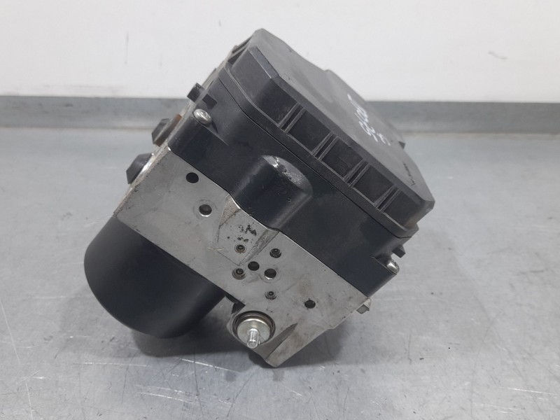 Recambio de abs para lexus is ii (_e2_) 220d (ale20) referencia OEM IAM 4454053100 1338008060 ADVICS