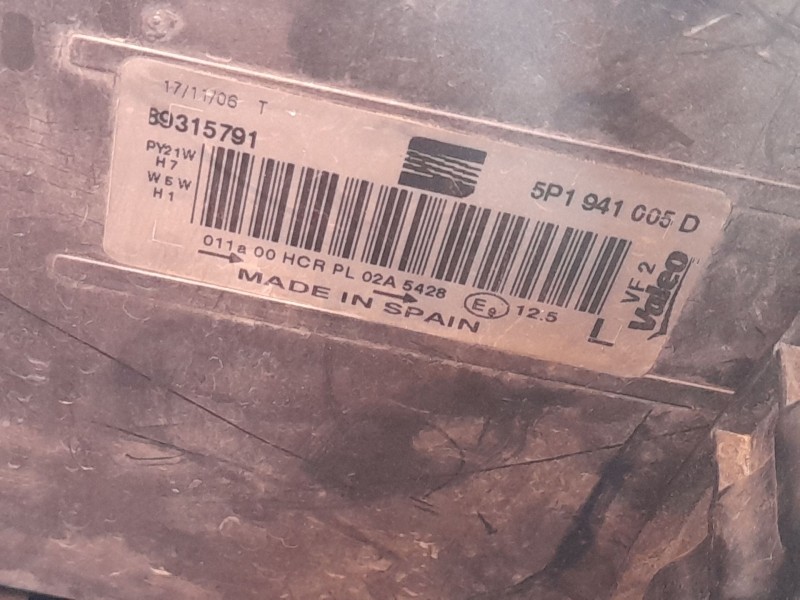 Recambio de faro izquierdo para seat leon (1p1) 1.9 tdi referencia OEM IAM 5P1941005D  