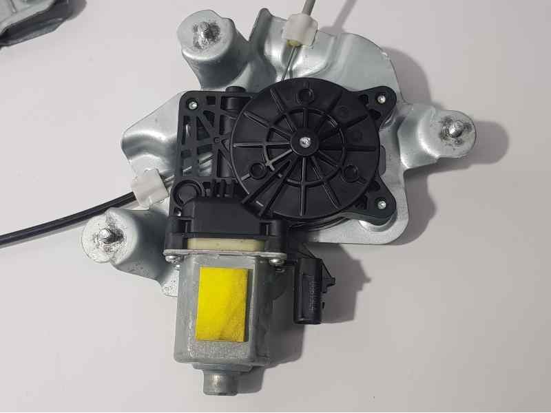 Recambio de elevalunas delantero derecho para ssangyong tivoli referencia OEM IAM   