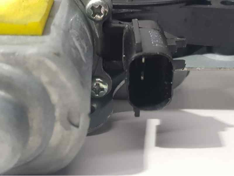 Recambio de elevalunas delantero derecho para ssangyong tivoli referencia OEM IAM   