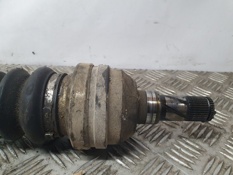 Recambio de transmision delantera derecha para daewoo lanos se referencia OEM IAM SIN REF  