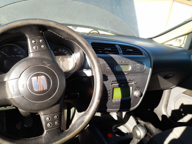 Recambio de kit airbag para seat leon (1p1) 1.9 tdi referencia OEM IAM 1P0880201R C/SALPICADERO Y PRETENSORES 