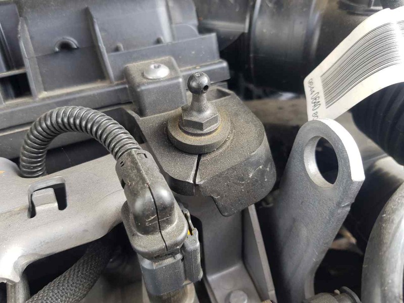 Recambio de carcasa filtro aire para opel corsa f gs referencia OEM IAM   PATA ROTA