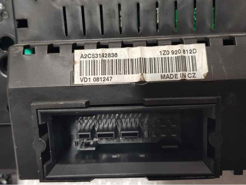 Recambio de cuadro instrumentos para skoda octavia berlina (1z3) elegance referencia OEM IAM 1Z0920812E A2C53142836 VDO