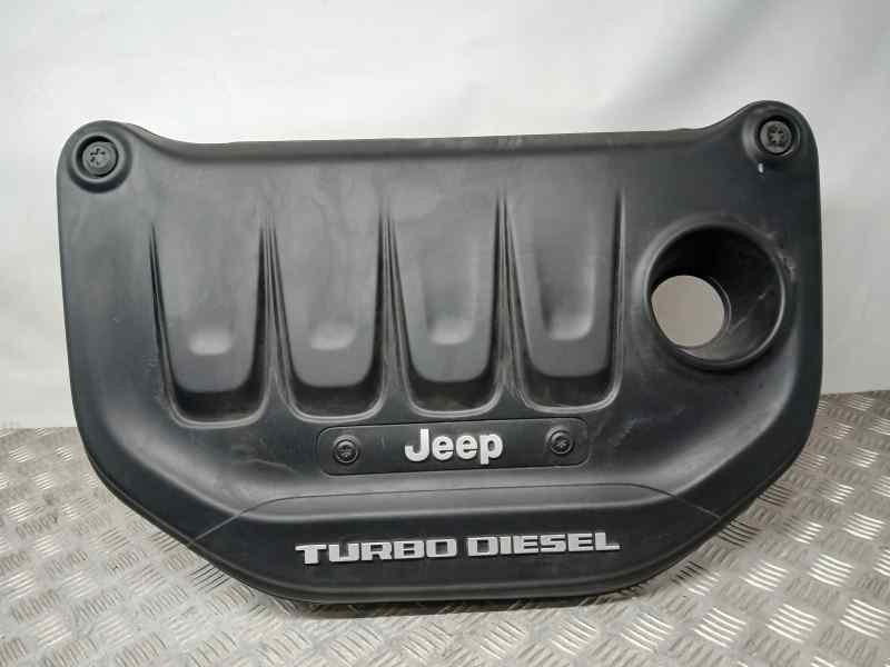 Recambio de tapa motor para jeep cherokee limited 4x2 referencia OEM IAM 4861978AC  