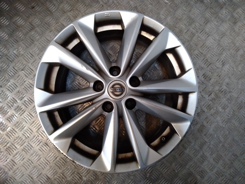 Recambio de juego llantas aluminio para nissan qashqai (j11) acenta referencia OEM IAM 7X17 5 TORN ET40 ALUMINIO ROZADAS