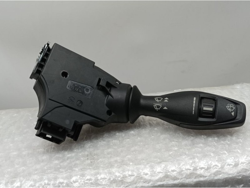 Recambio de mando limpia para ford fiesta (ccn) st-line referencia OEM IAM 8A6T17A553AC  