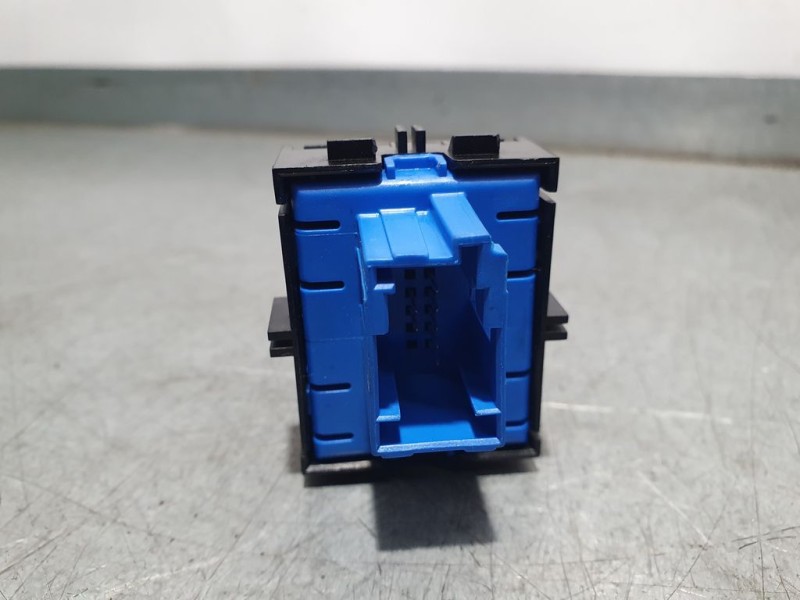 Recambio de palanca freno de mano para ds 7 crossback be chic referencia OEM IAM 9815417277 1013521503 ELECTRICA