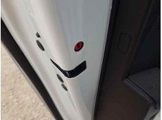 Recambio de cerradura puerta trasera izquierda para opel corsa f gs referencia OEM IAM   