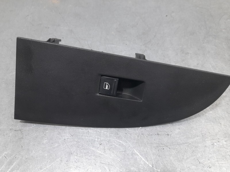 Recambio de mando elevalunas delantero derecho para seat leon (1p1) 1.9 tdi referencia OEM IAM 7L6959855B  