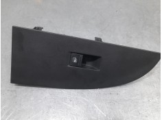 MANDO ELEVALUNAS DELANTERO DERECHO 7L6959855B 