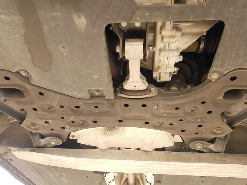 Recambio de puente delantero para kia ceed (cd) 1.0 t-gdi referencia OEM IAM 62400J7AB0  