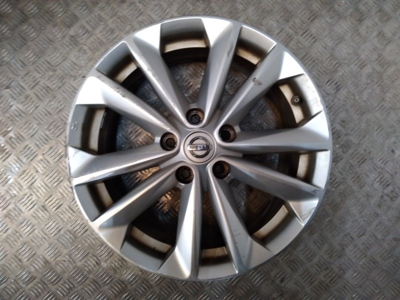 Recambio de juego llantas aluminio para nissan qashqai (j11) acenta referencia OEM IAM 7X17 5 TORN ET40 ALUMINIO ROZADAS