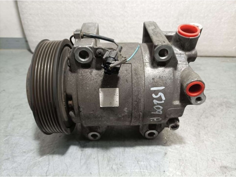 Recambio de compresor aire acondicionado para nissan cabstar chasis cabina referencia OEM IAM 926004X30A  