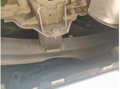 Recambio de refuerzo paragolpes trasero para jeep cherokee limited 4x2 referencia OEM IAM 68096078AB  