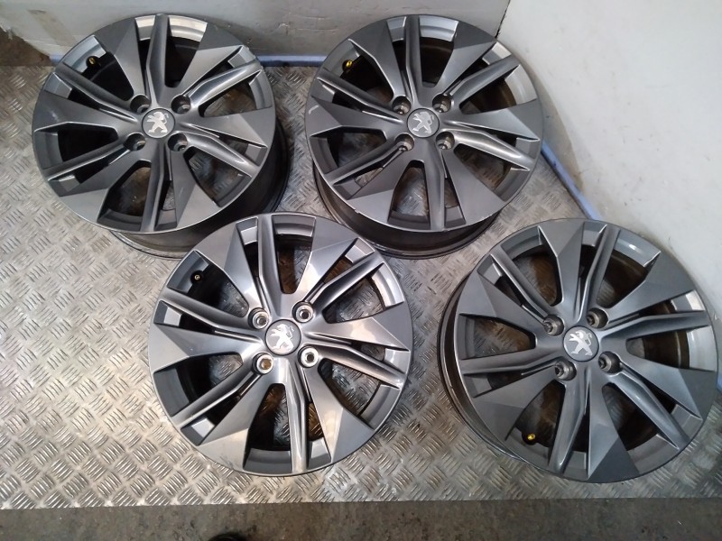 Recambio de juego llantas aluminio para peugeot 208 (p2) e-allure pack referencia OEM IAM 6.5X16 4 TORN ET32 ALUMINIO ROZADAS