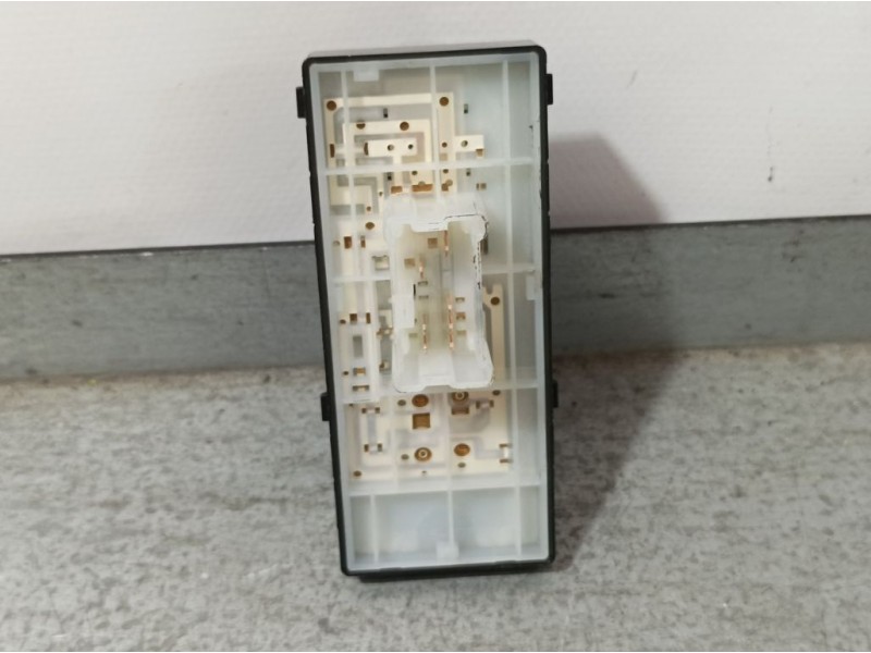 Recambio de mando elevalunas delantero derecho para nissan micra v (k14) acenta referencia OEM IAM 254114CE0A  