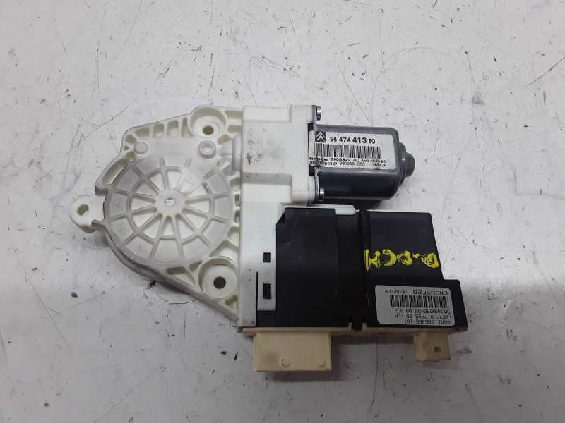 Recambio de motor elevalunas delantero derecho para citroën c4 berlina 1.6 16v hdi referencia OEM IAM 9647441380  9647441380