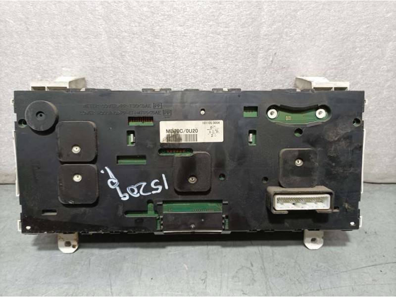Recambio de cuadro instrumentos para nissan cabstar chasis cabina referencia OEM IAM 1011050004 MB70COU20 