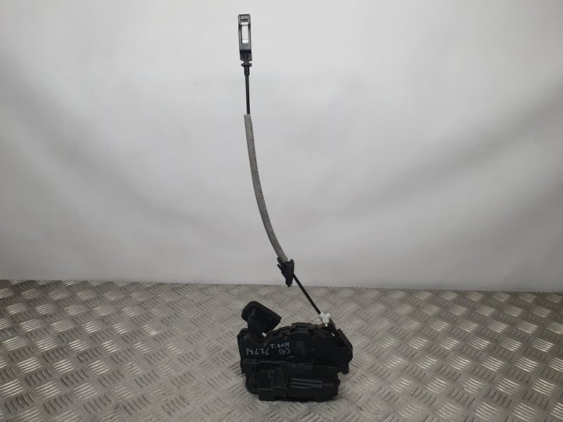 Recambio de cerradura puerta trasera derecha para volkswagen polo advance referencia OEM IAM A6E5TA839016E  7 PINES