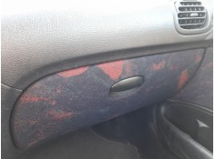 Recambio de guantera para peugeot 206 hatchback (2a/c) 1.4 i referencia OEM IAM 8214NT  