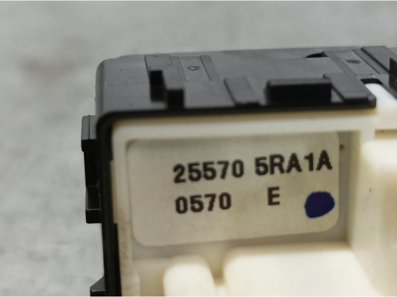 Recambio de mando retrovisor para nissan micra v (k14) acenta referencia OEM IAM 255705RA1A  