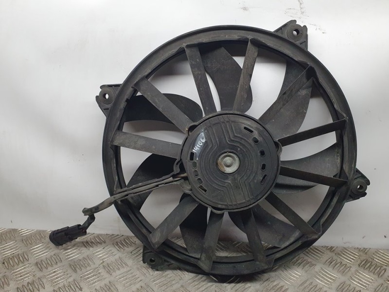 Recambio de electroventilador para peugeot 3008 premium referencia OEM IAM SIN REF  