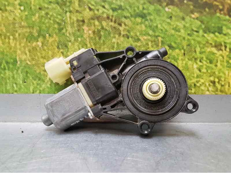 Recambio de motor elevalunas delantero izquierdo para ford fiesta (cb1) ambiente referencia OEM IAM 8A6114A389B  6 PINS