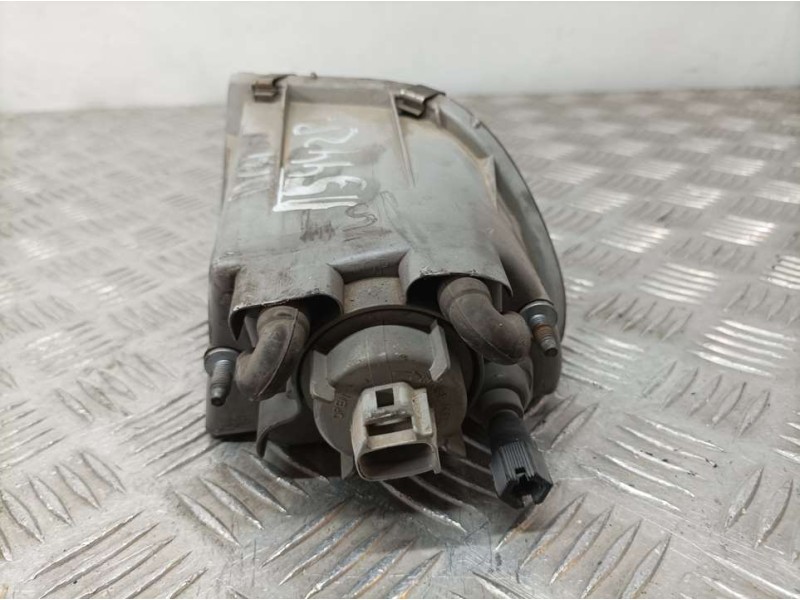 Recambio de faro antiniebla derecho para daewoo nubira berlina sx referencia OEM IAM 0302001348  