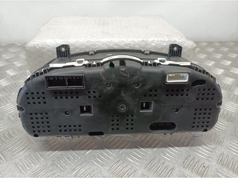 Recambio de cuadro instrumentos para hyundai i30 classic referencia OEM IAM 11001765803H 940332R220QQH 