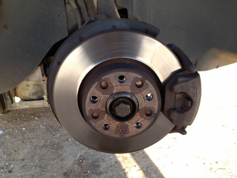 Recambio de mangueta delantera derecha para seat leon (1p1) 1.9 tdi referencia OEM IAM 1K0407256T  