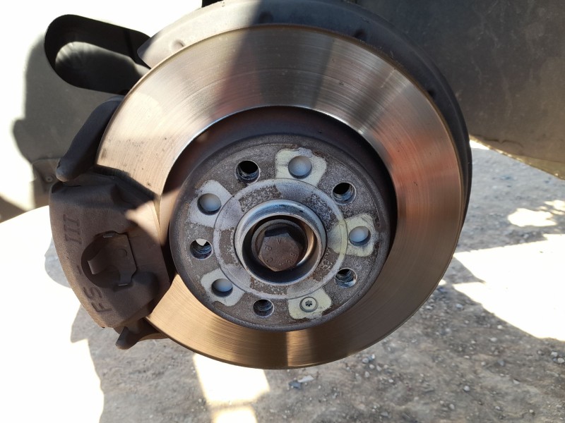 Recambio de mangueta delantera izquierda para seat leon (1p1) 1.9 tdi referencia OEM IAM 1K0407255T  